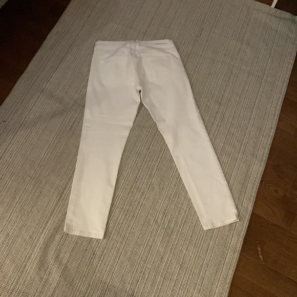 White jeans - Picture 6 of 6